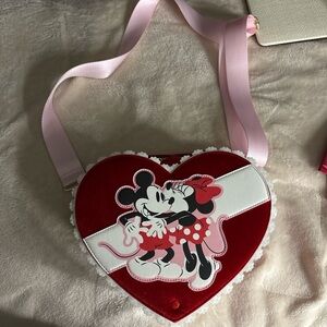 Heart-Shaped Minnie Mouse Bag